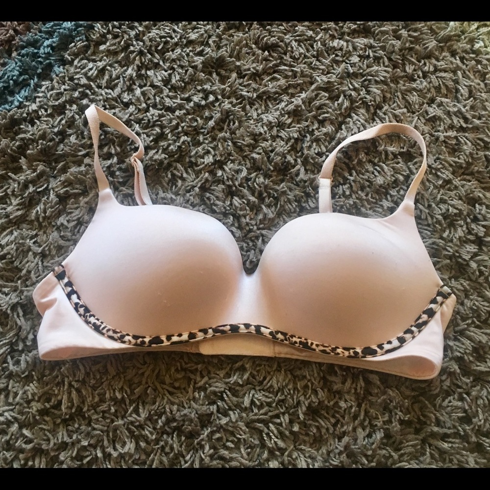 Victorias Secret Balconet Bra 32C